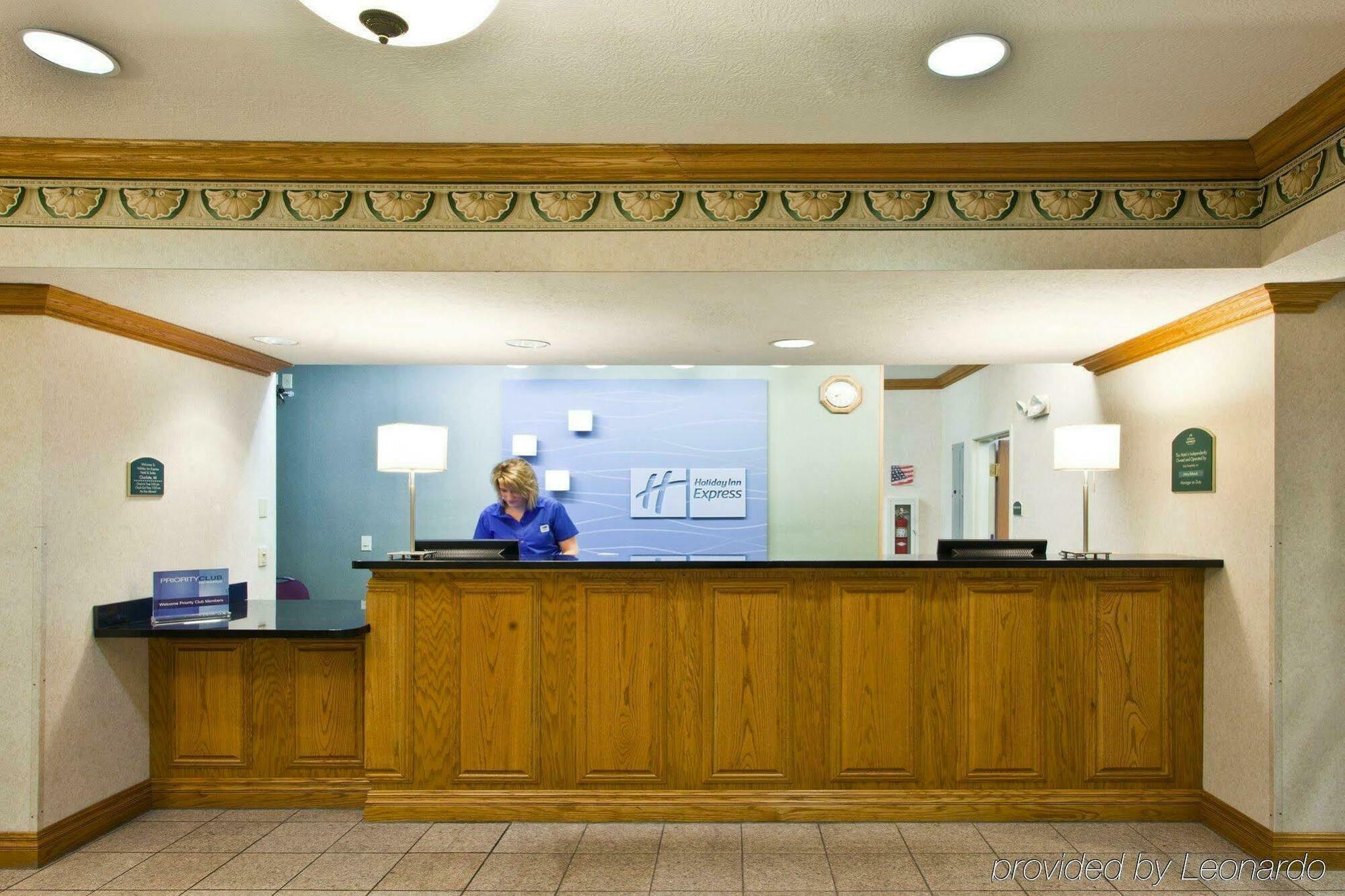 Holiday Inn Express Hotel & Suites Charlotte By Ihg Exterior foto
