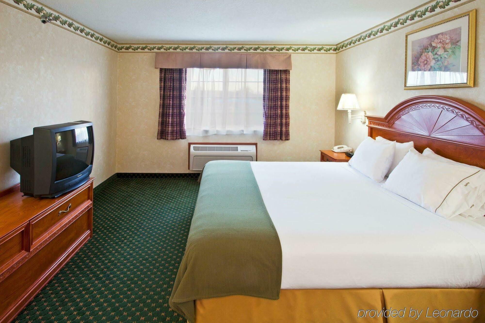 Holiday Inn Express Hotel & Suites Charlotte By Ihg Zimmer foto